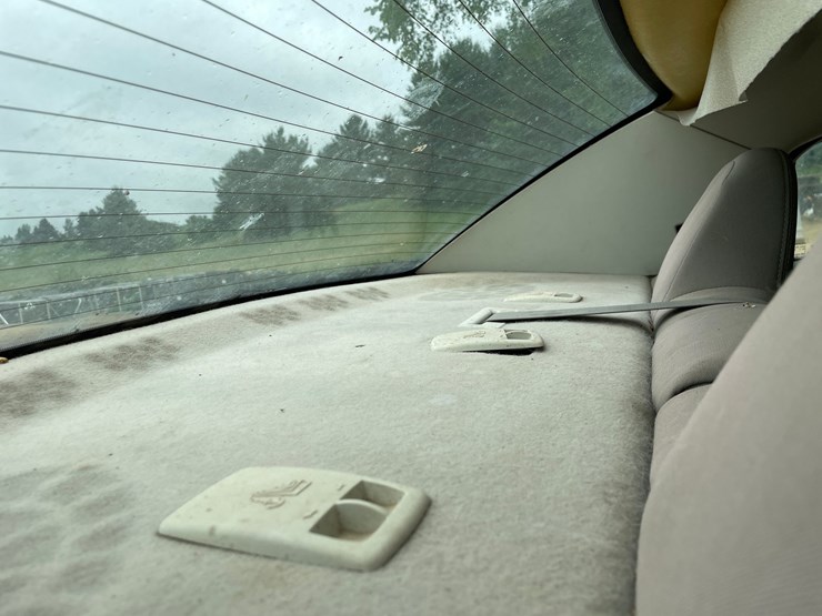 #206-•-2008-chrysler-sebring-(has-wi-title)-image-82