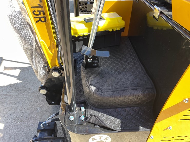 #1101-•-new-ats-rt15r-mini-excavator-image-12