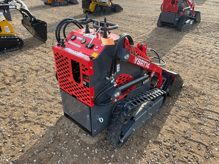 #2008-•-2026-agt-ysrt14-skid-steer-loader-image-3