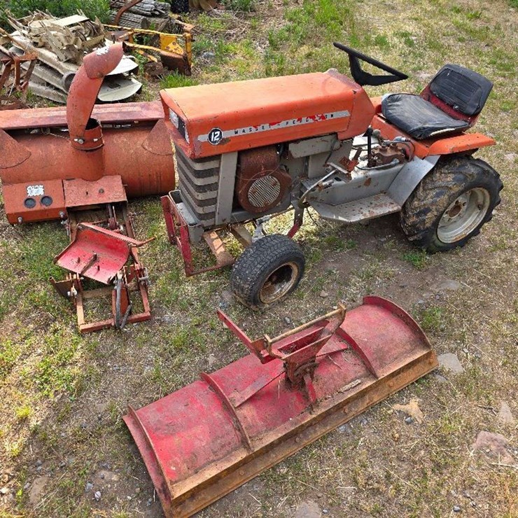 1974 MASSEY-FERGUSON 12