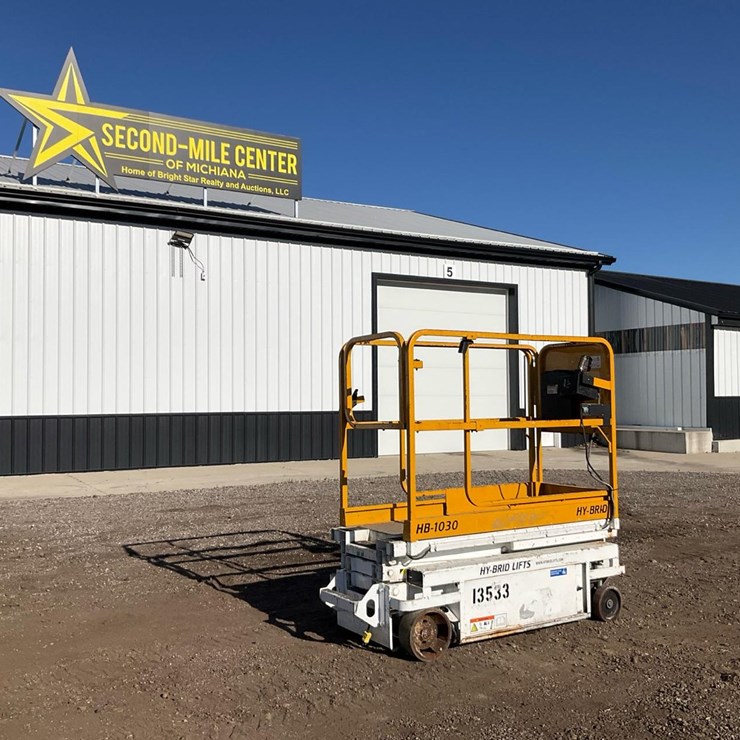 #1310 • 2012 Hy-Brid HB-1030 Scissor Lift