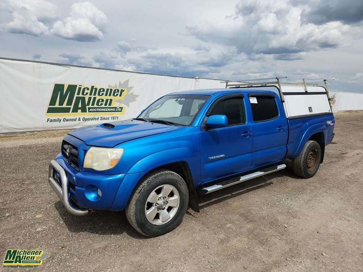 2008-toyota-tacoma-image-1