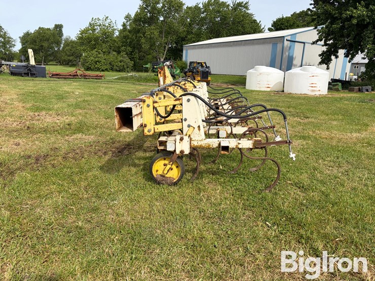 tebben-6-row-cultivator-image-8