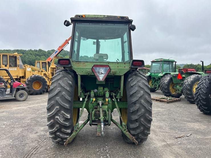 john-deere-4430-image-5