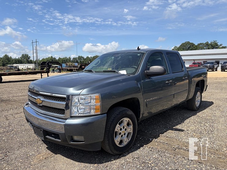 2008-chevrolet-silverado-1500-image-1