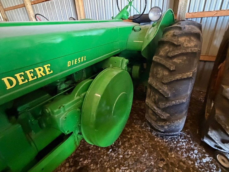 john-deere-r-image-11
