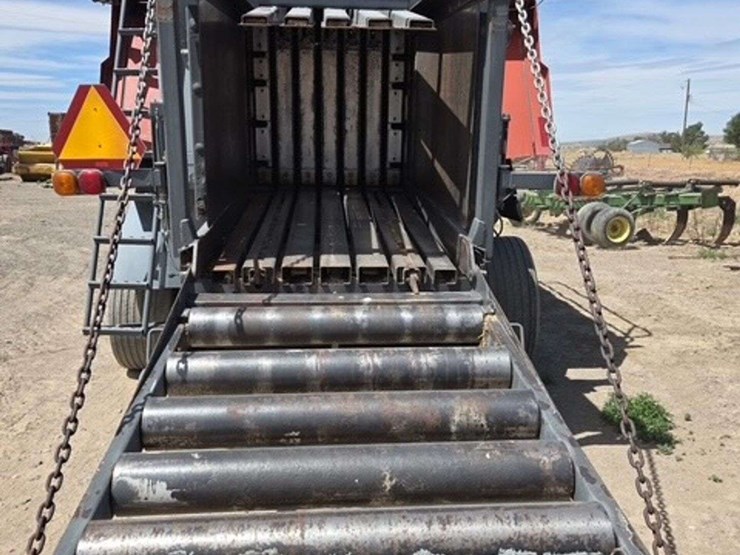 2009-massey-ferguson-2190-image-5