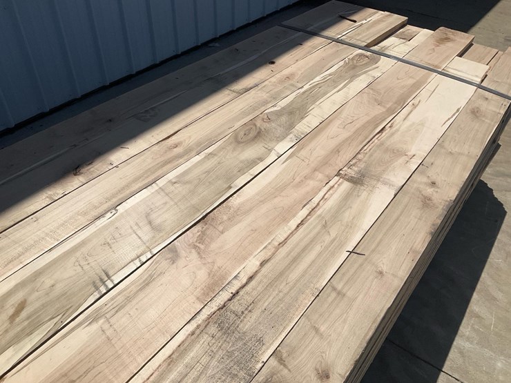 #4114-•-bundle-of-rustic-wormy-maple-lumber-image-3