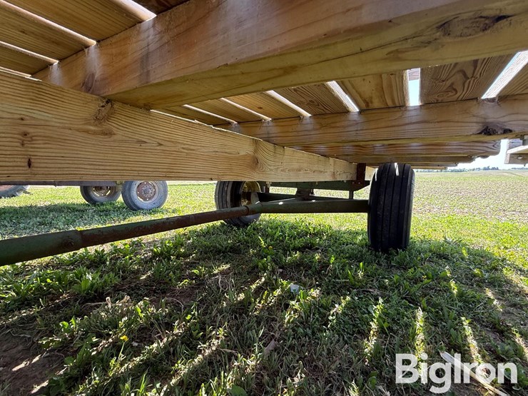16'-hay-rack-on-john-deere-running-gear-image-15