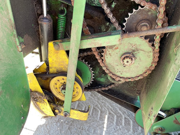 john-deere-510-image-26
