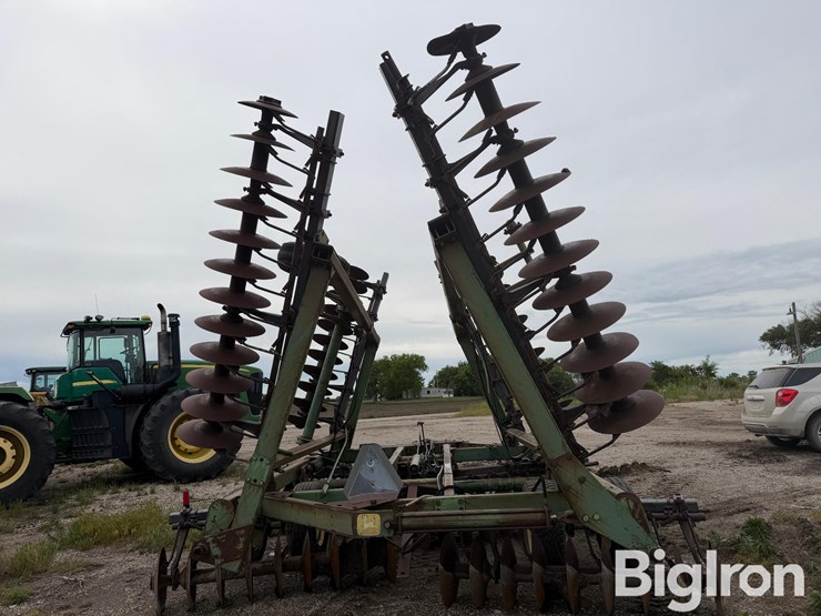 john-deere-30-image-6