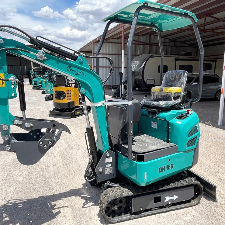 #2659 • Unused CFG Mini Excavator