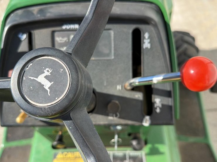 john-deere-318-image-7