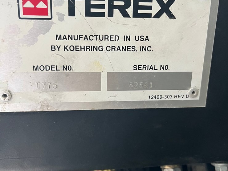 2009-terex-t775-image-4