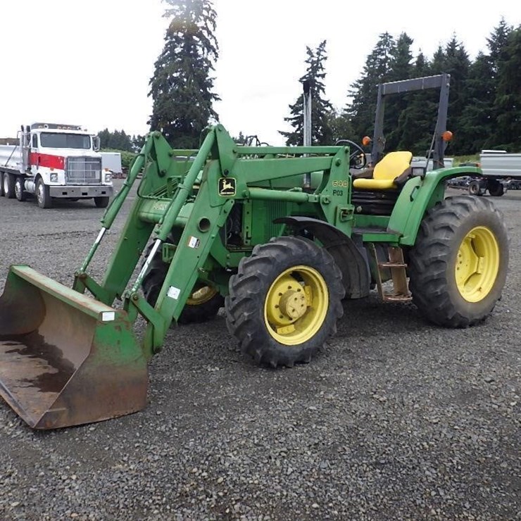 JOHN DEERE 210