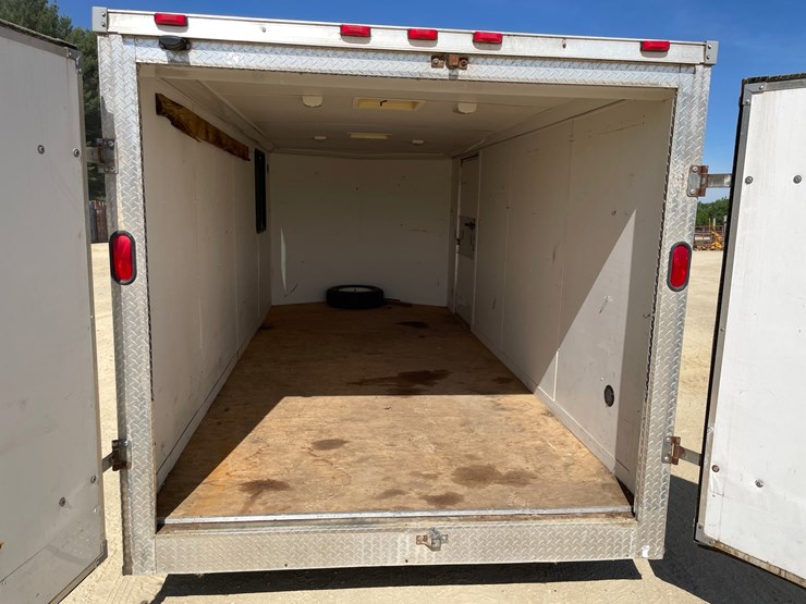 #412-•-2012-middlebury-16'-enclosed-trailer-(has-wi-title)-image-55