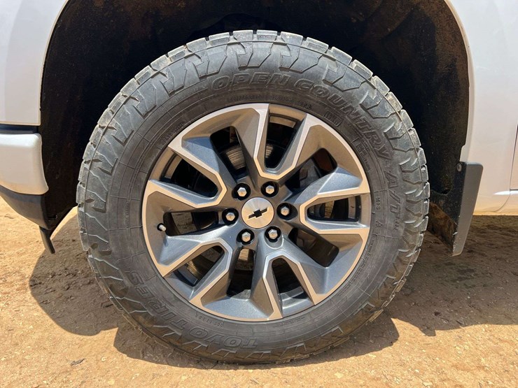 2021-chevrolet-silverado-1500-image-5