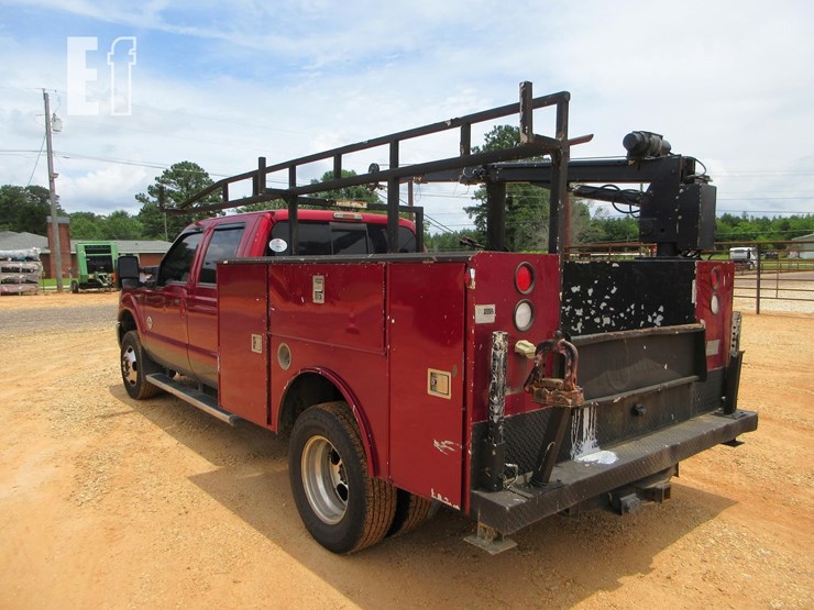 2014-ford-f350-sd-lariat-image-3