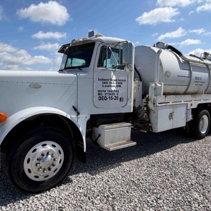 1992 PETERBILT 379