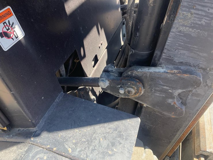 #1377-•-1997-yale-gdp100-forklift-image-18