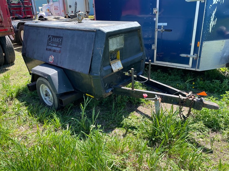 john-deere-4239d-image-3