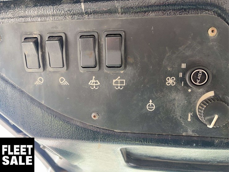 john-deere-1445-image-16