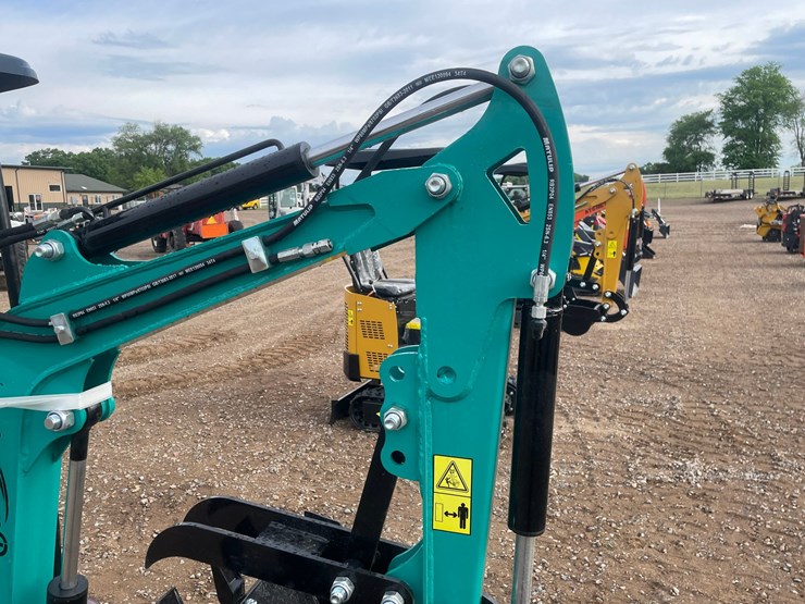 #2020-•-2026-cfg-mh13rx-mini-excavator-image-6