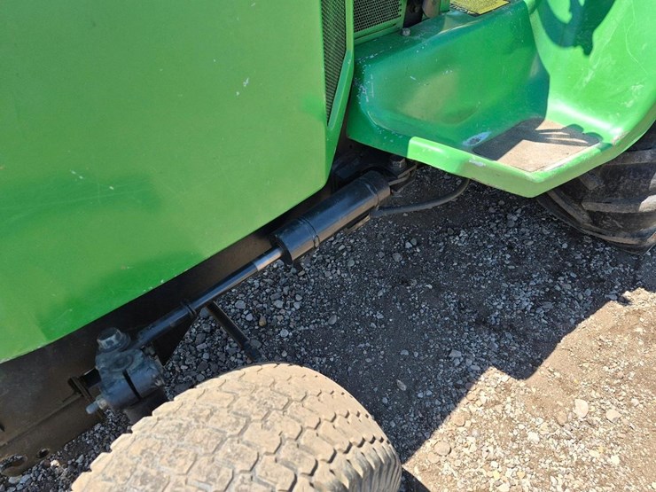 john-deere-420-image-12