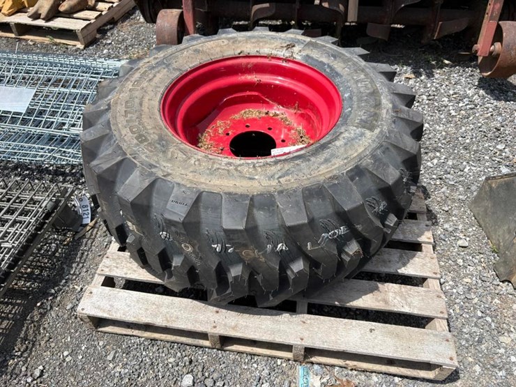 tiron-380x70x19.5-tire-w/-6-lug-rim-(single)-image-1