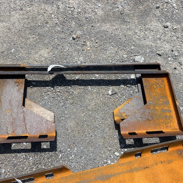#93 • (2) OPEN BACK SKID STEER MOUNT PLATES