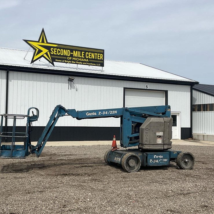 #1250 • 2006 Genie Boom Lift