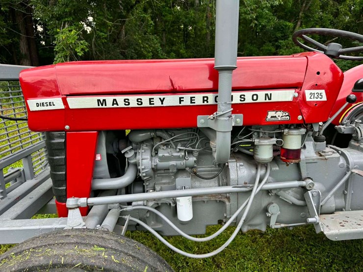 massey-ferguson-2135-image-15