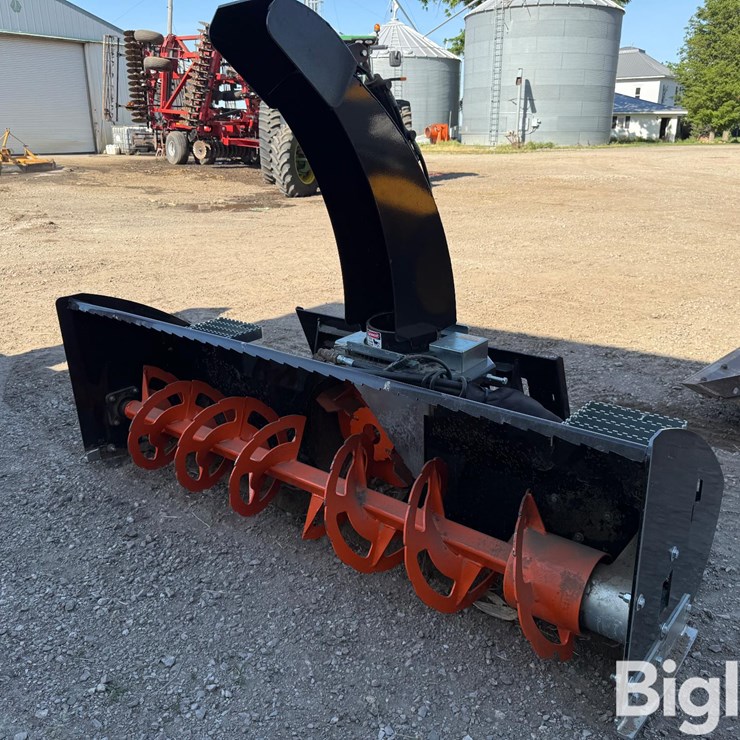 Skidpro SP-01-1551 Snow Blower