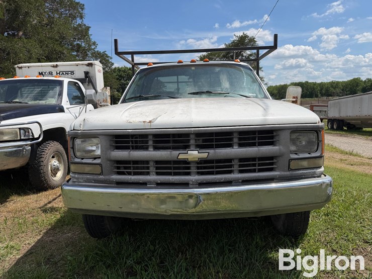 1994-chevrolet-k3500-image-2