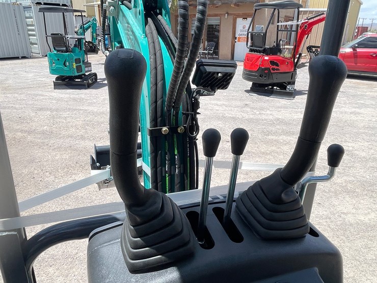 #2659-•-unused-cfg-mini-excavator-image-13