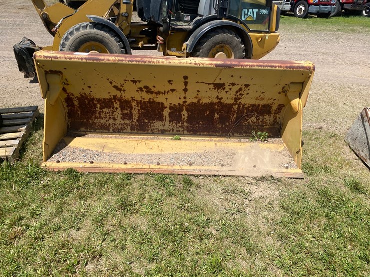 #7076-•-94"-4-in-1-loader-backhoe-bucket-(deerbrook,-wi)-image-2