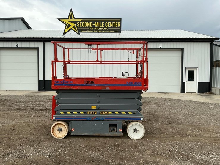 #1306-•-2006-skyjack-sj4632-scissor-lift-image-2