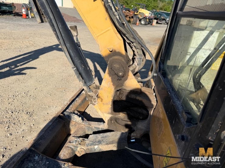 2013-caterpillar-305e-cr-image-9