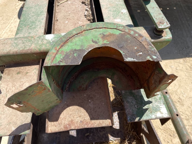 john-deere-14-image-36