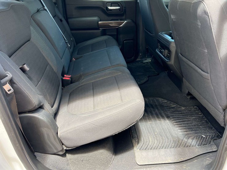 2021-chevrolet-silverado-1500-image-32