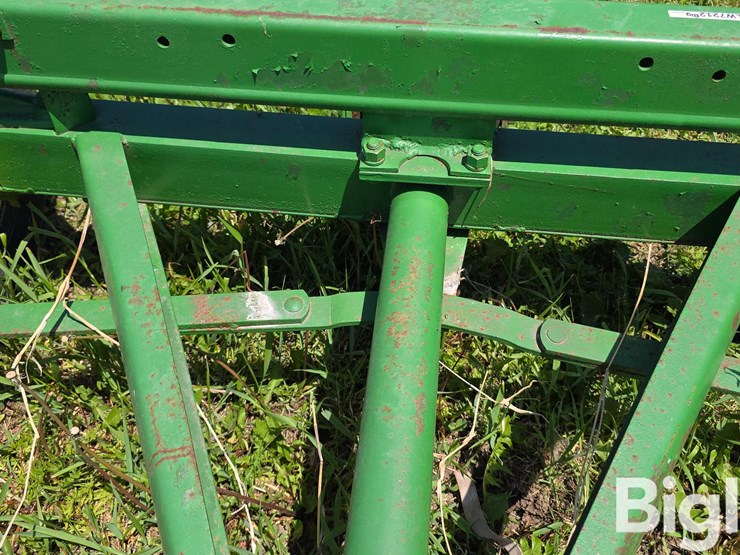john-deere-running-gear-trailer-image-14