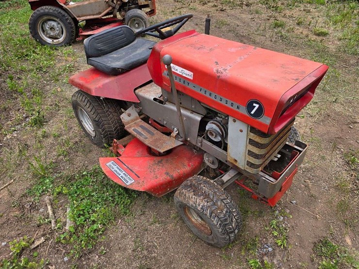 1971-massey-ferguson-7-image-1