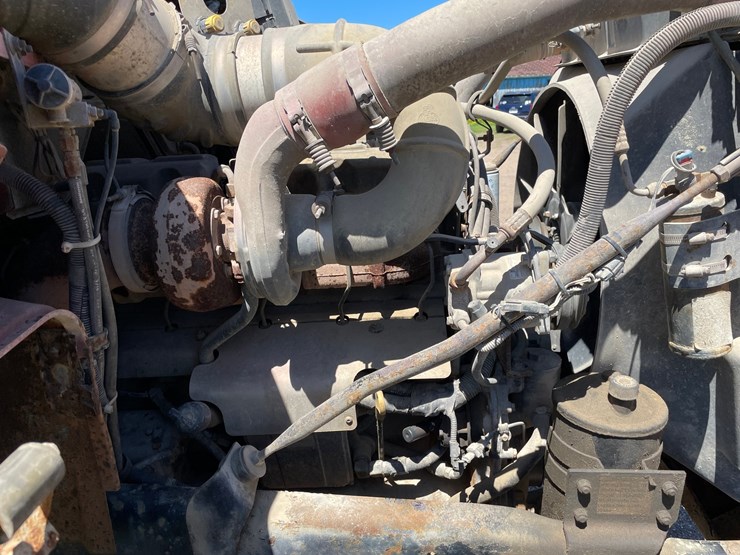 mack-dm688s-image-44