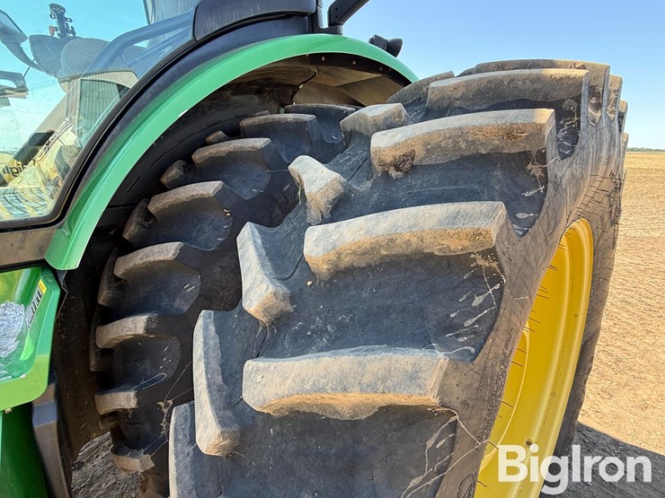 2012-john-deere-8285r-image-18