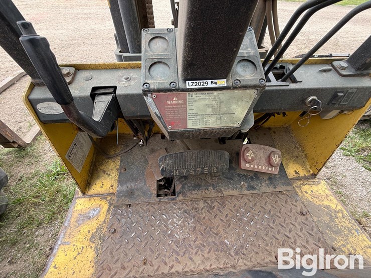 hyster-s50xl2-forklift-image-15