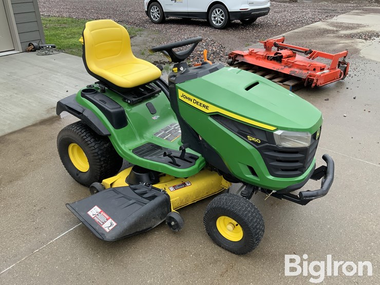 2012-john-deere-s160-image-3