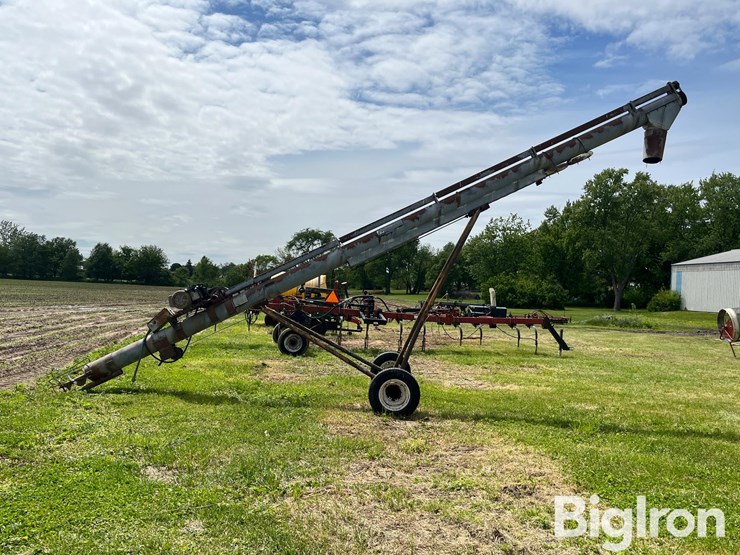 hutchinson-10"-portable-grain-auger-image-8