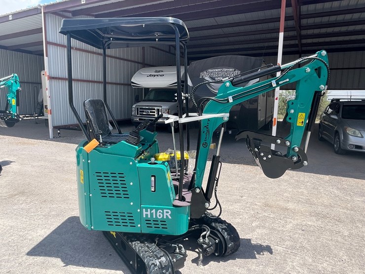 #2656-•-unused-cfg-mini-excavator-image-4