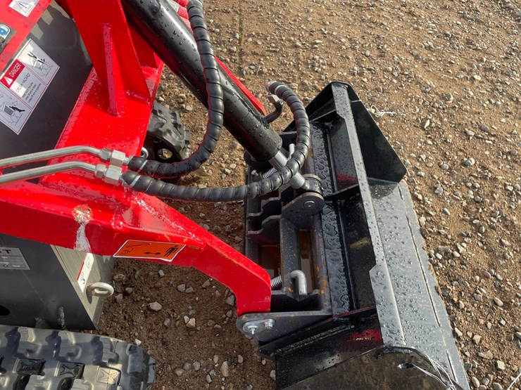 #2007-•-2026-agt-ysrt14-skid-steer-loader-image-6