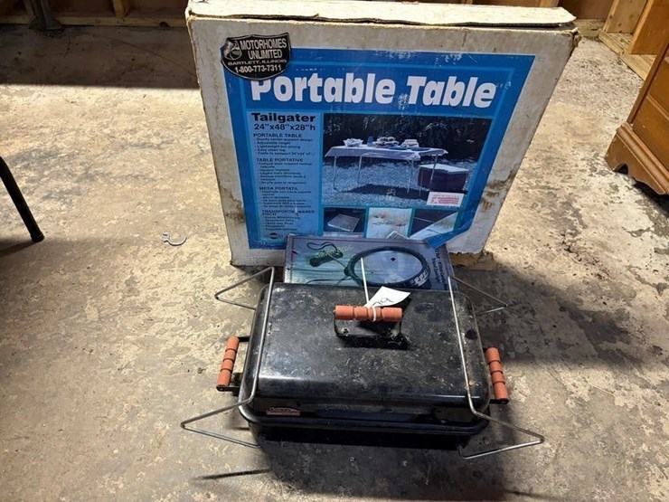 grill,-spotlight,-folding-table-image-1